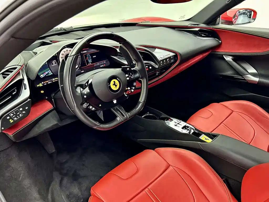 SF90 2020 3.9T V8 Stradale купить на сайте DeffCars