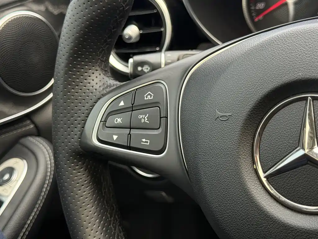 Mercedes-Benz C-Class 2018 C 200 L Sports Edition купить на сайте DeffCars