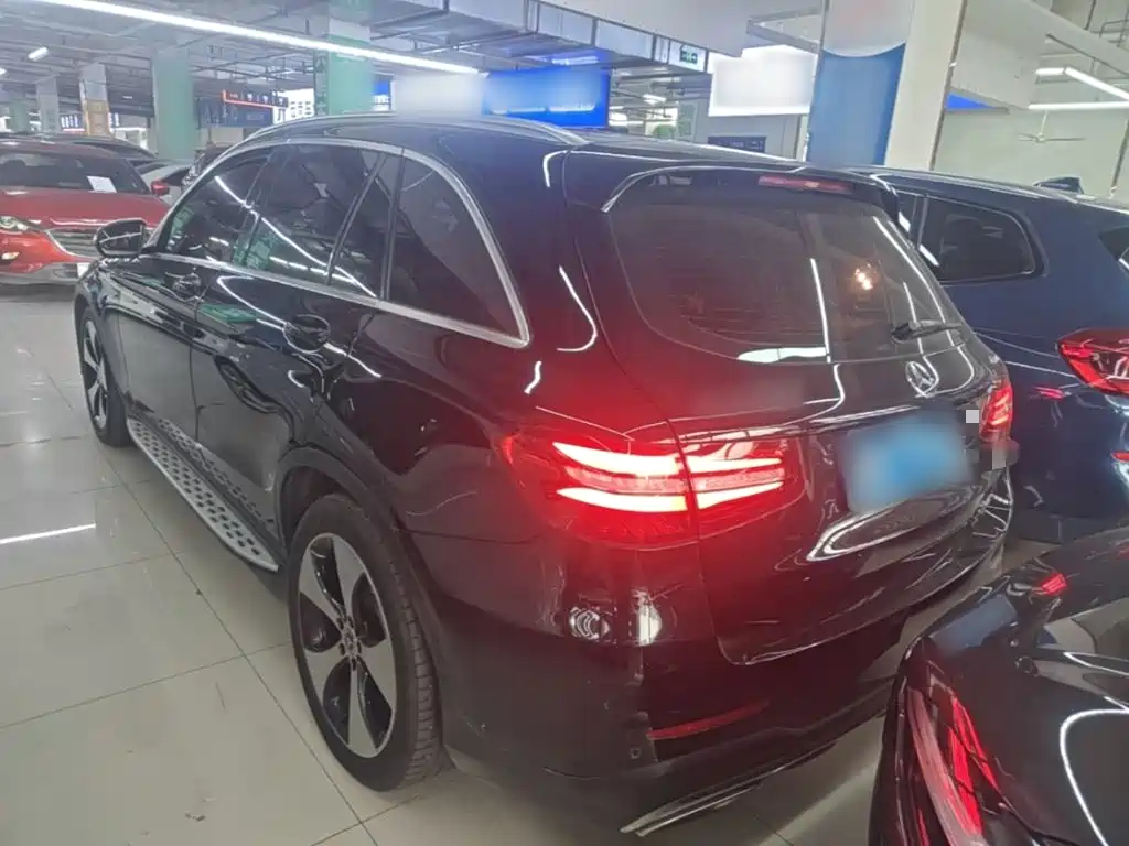 Mercedes GLC 2018 Modification 300 4MATIC Dynamic купить на сайте DeffCars