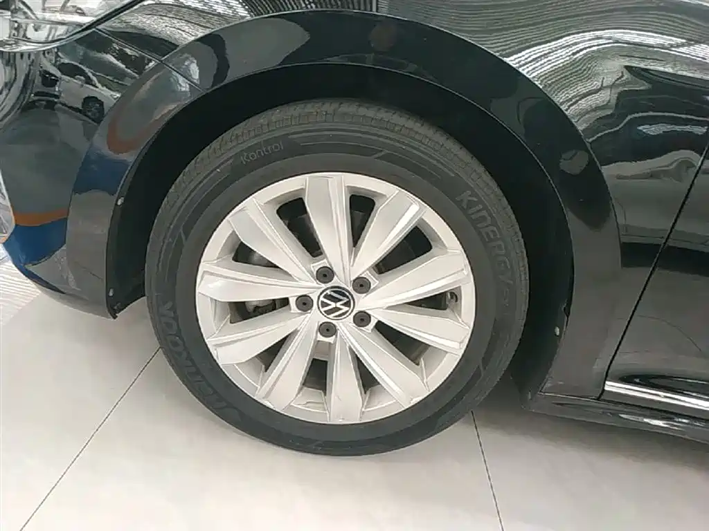 Passat 2020 facelift 280TSI Elite Edition National VI купить на сайте DeffCars