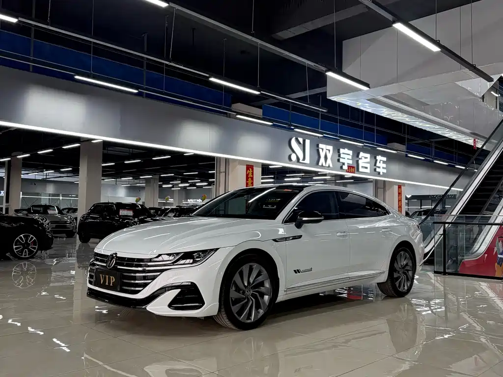FAW-Volkswagen CC 2021 380TSI eye-catching version купить на сайте DeffCars
