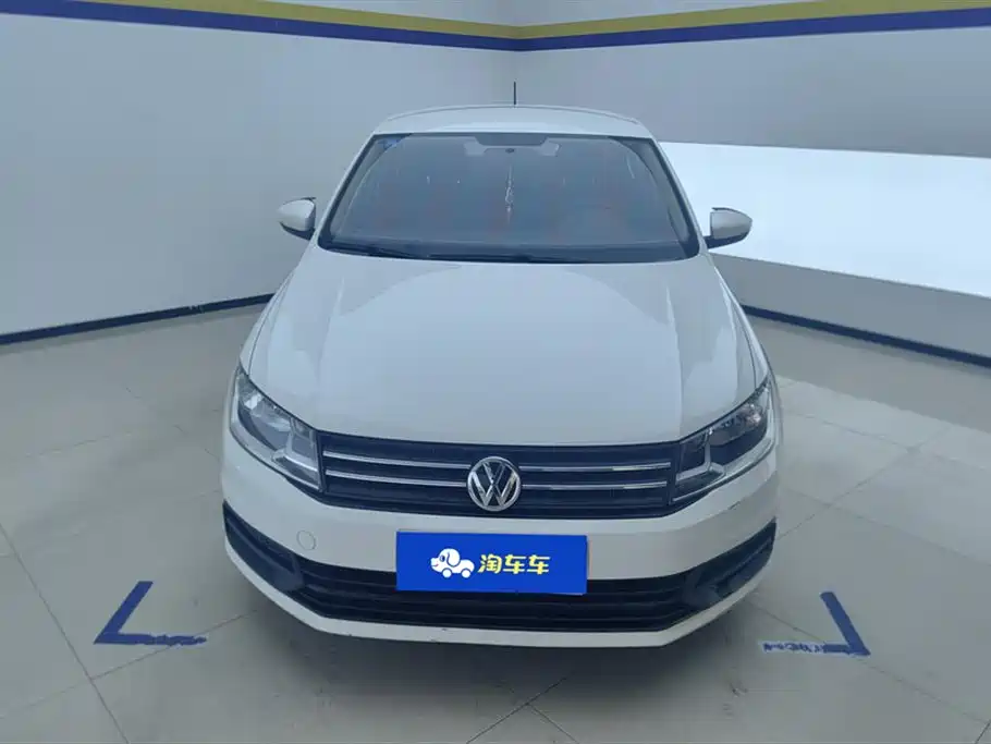 Santana 2016 1.4L Manual Fashion Edition купить на сайте DeffCars
