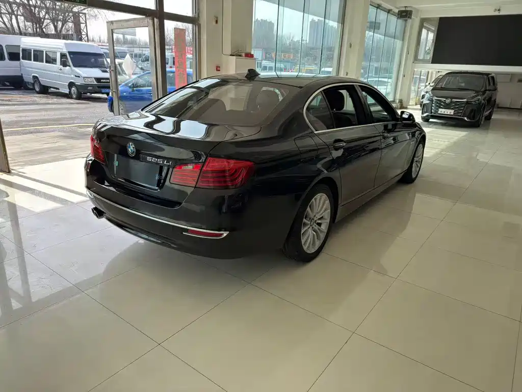 BMW 5 Series 2014 525Li Luxury Design Package купить на сайте DeffCars