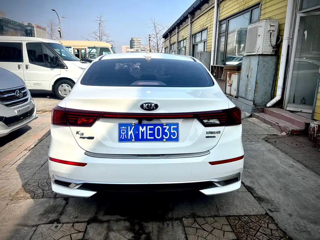 Kia K3 2020 1.5L CVT Fashion Edition купить на сайте DeffCars