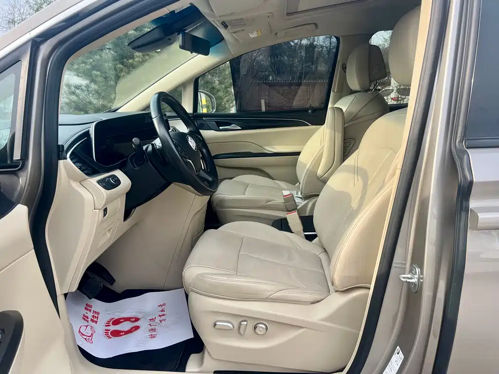 Buick GL8 2023 ES Lu Zun Exclusive Model купить на сайте DeffCars