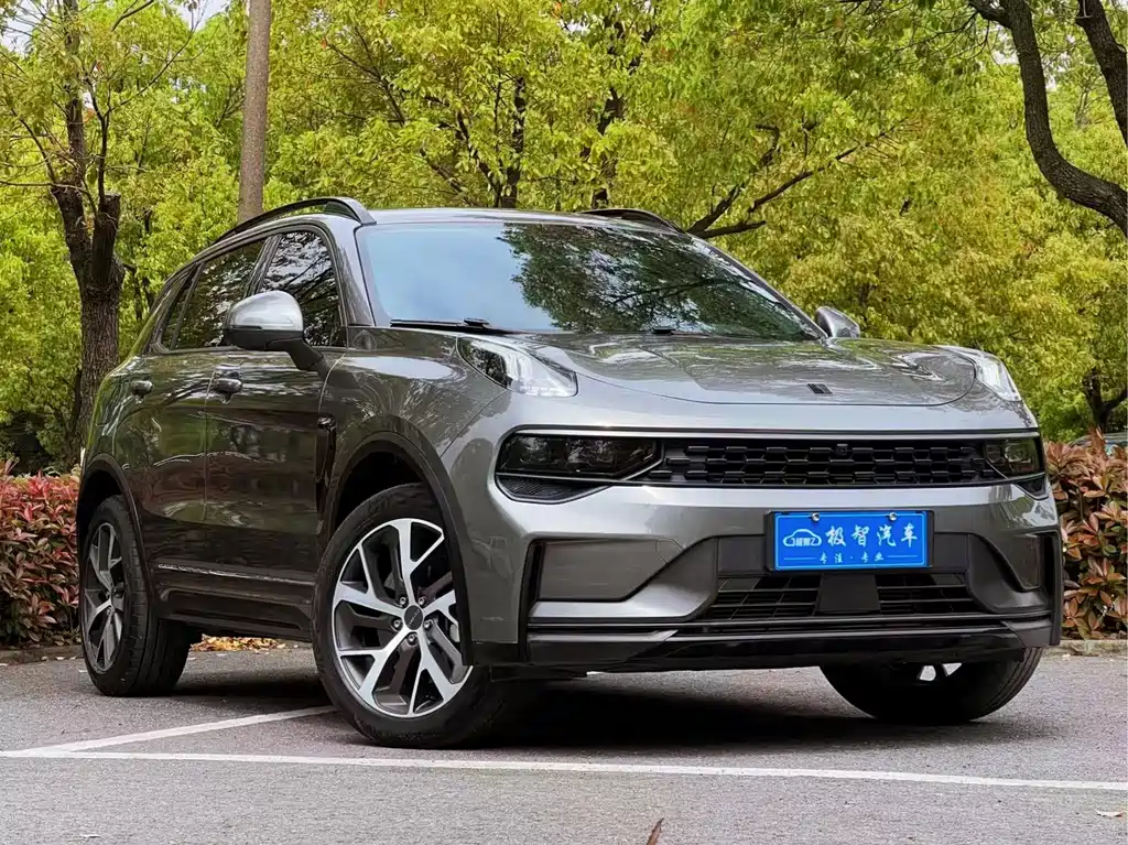 Lynk & Co 01 EM-P 2022 1.5TD PHEV Plus купить на сайте DeffCars