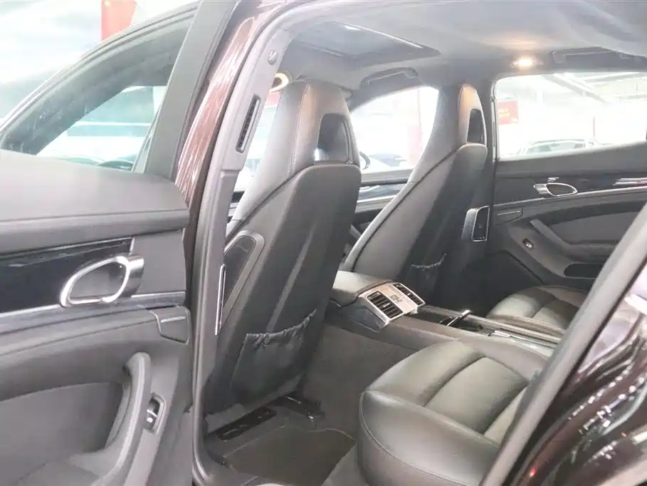 Panamera 2010 Panamera 3.6L купить на сайте DeffCars