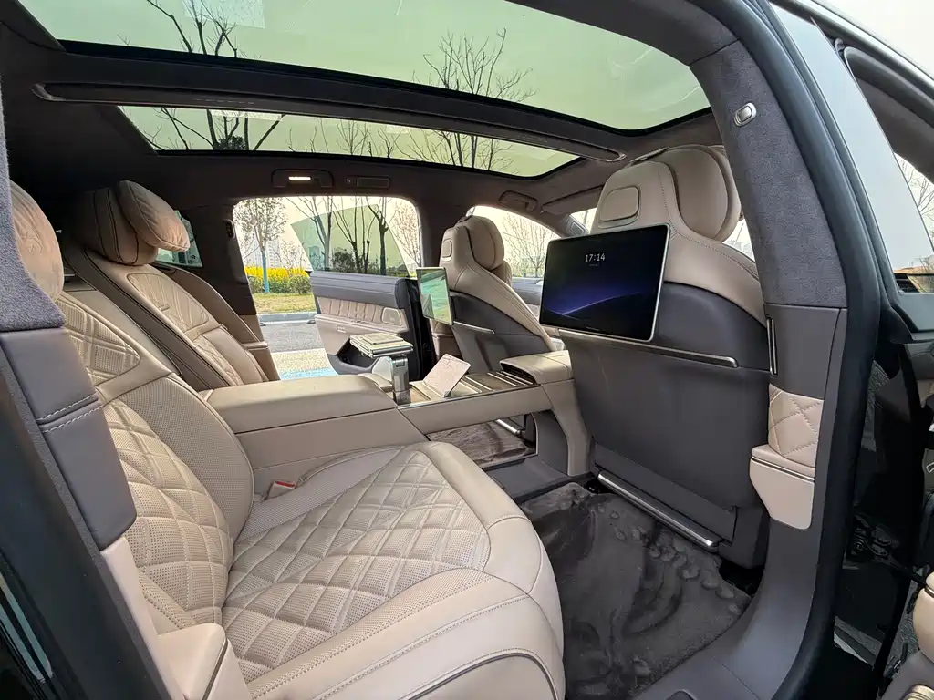 NIO ET9 2025 model 102kWh signature version купить на сайте DeffCars