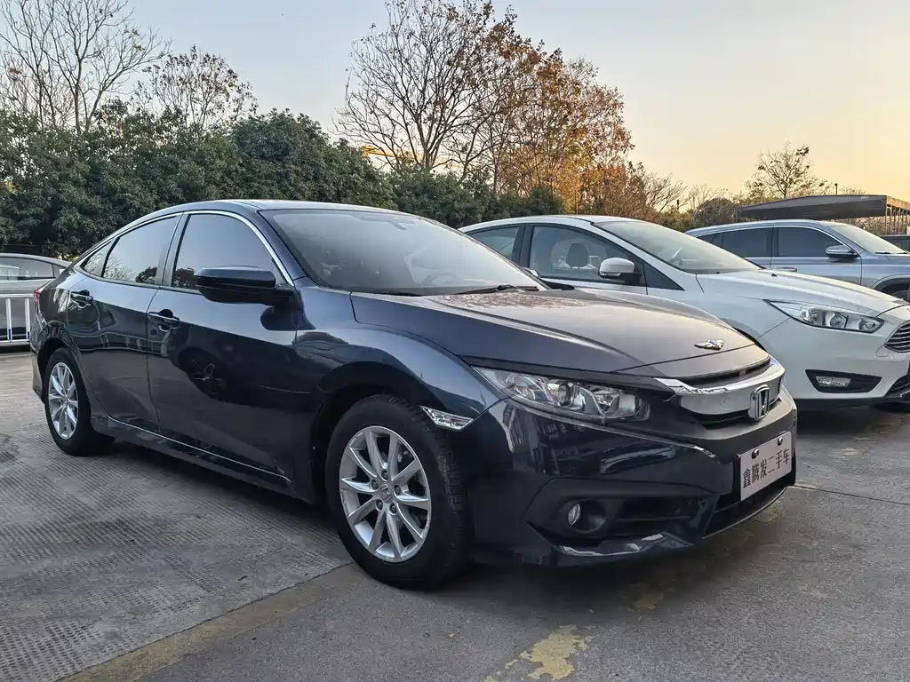 Civic 2016 180TURBO CVT Comfort Edition купить на сайте DeffCars