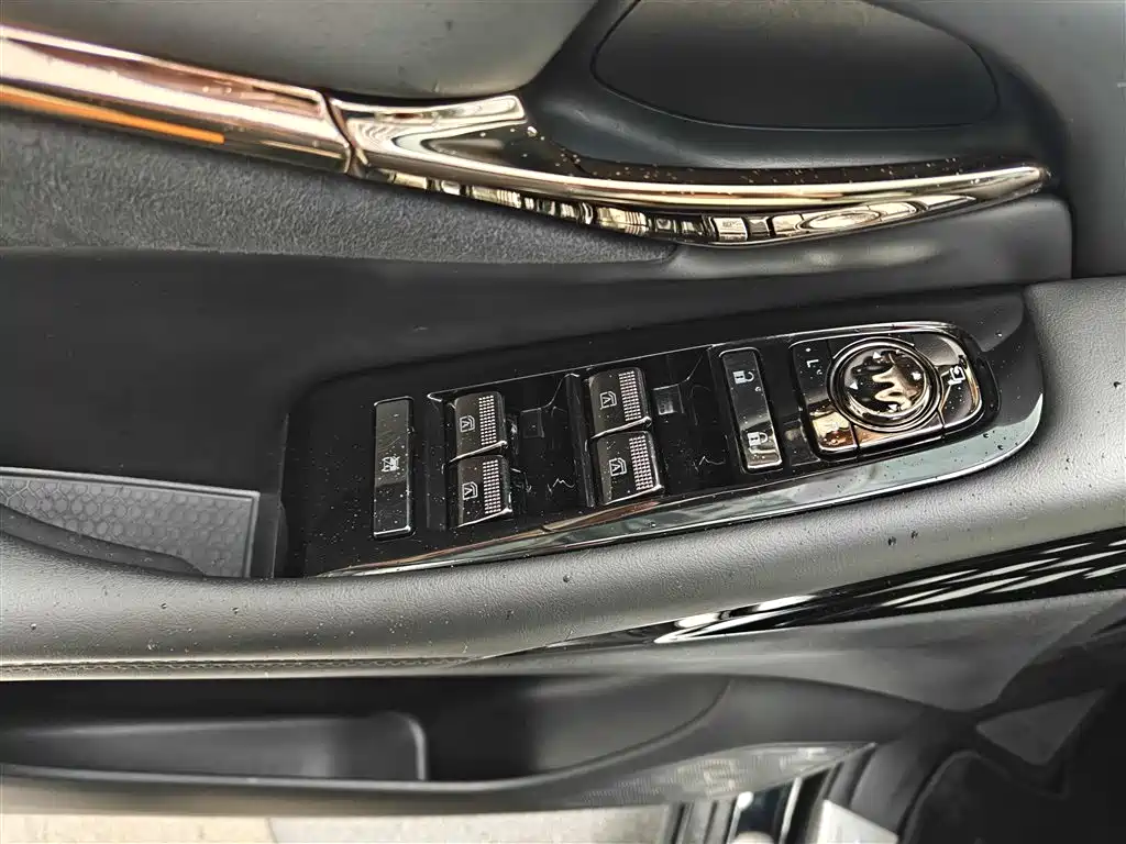 Trumpchi M8 2023 Grandmaster Series Dual Engine Royal Edition купить на сайте DeffCars