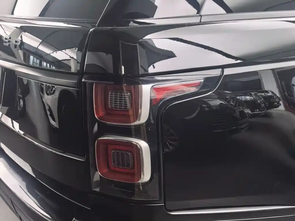 Range Rover 2018 3.0 SC V6 Vogue Edition купить на сайте DeffCars