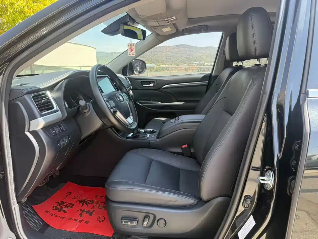 Highlander 2018 2.0T four-wheel drive extreme version, 7 seats, National V купить на сайте DeffCars
