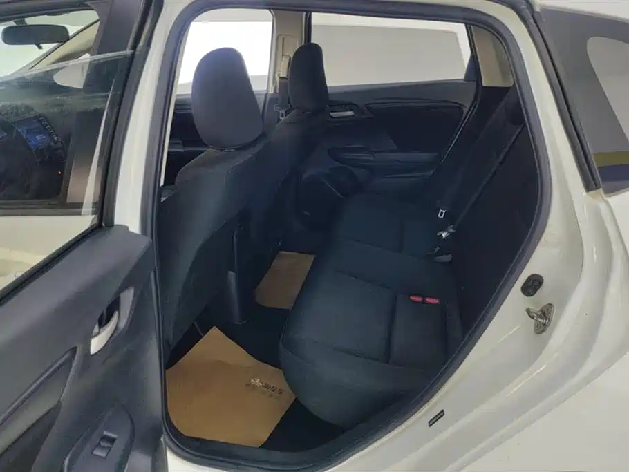 Fit 2020 1.5L CVT Comfort Edition купить на сайте DeffCars