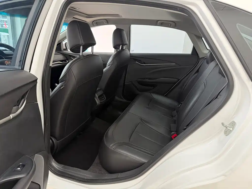 Yinglang 2021 model model 1.5L automatic elite model купить на сайте DeffCars