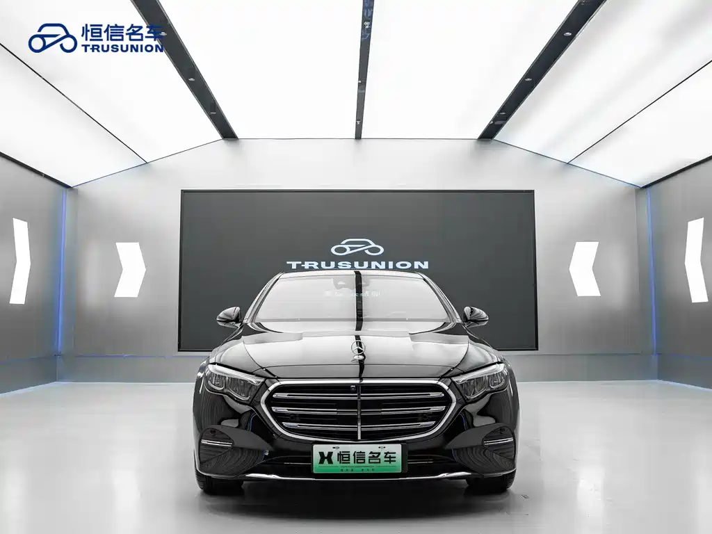 Mercedes-Benz E-Class New Energy 2024 E 350 e L plug-in hybrid sedan купить на сайте DeffCars