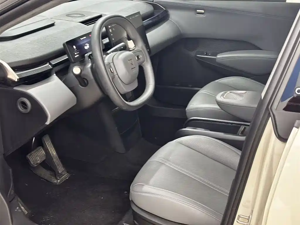 JiKrypton X 2023 rear drive ME version 5 seats купить на сайте DeffCars