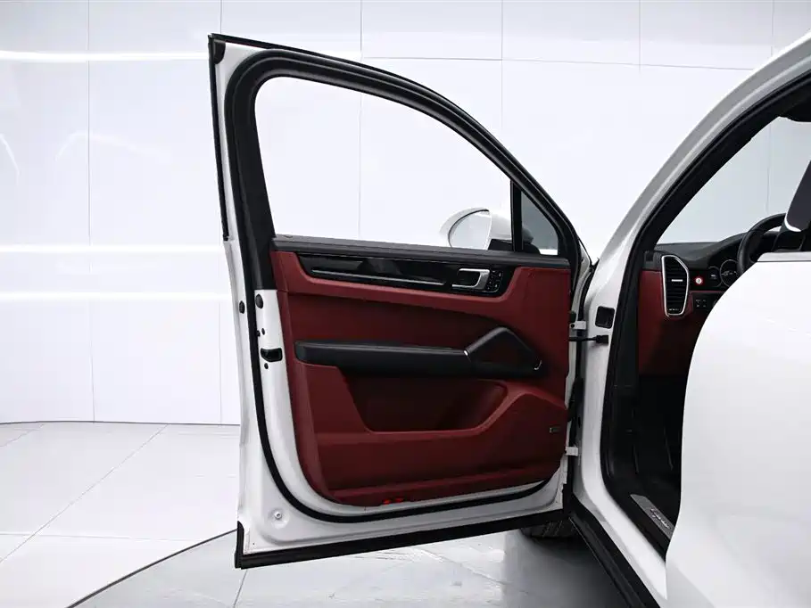 Cayenne 2019 Cayenne 3.0T купить на сайте DeffCars