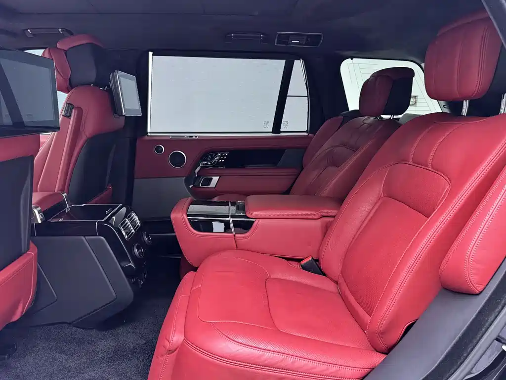 Range Rover 2022 3.0 L6 400PS Honor Creation Extended Edition купить на сайте DeffCars