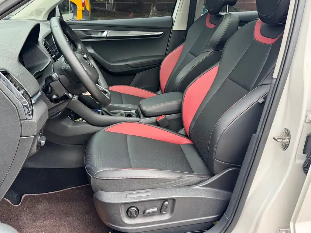 Karoq 2022 TSI280 Luxury Edition купить на сайте DeffCars