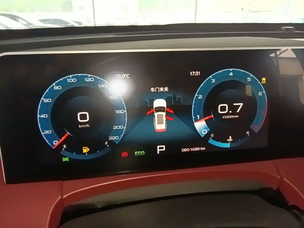 Jietu X70 PLUS 2023 model 1.6T DCT powerhouse 5 seats купить на сайте DeffCars
