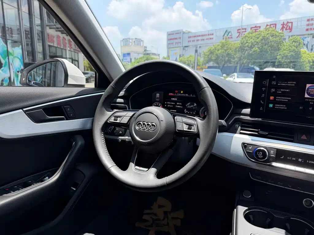Audi A4L 2020 40 TFSI luxury and dynamic model купить на сайте DeffCars