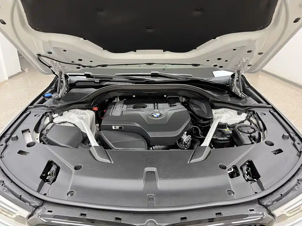 BMW 6 Series GT 2019 630i M Sports Package купить на сайте DeffCars