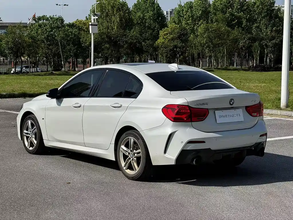 BMW 1 Series 2021 facelift 120i M Sports Night Edition купить на сайте DeffCars