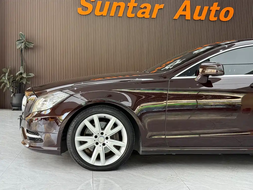 Mercedes CLS 2012 300 CGI купить на сайте DeffCars