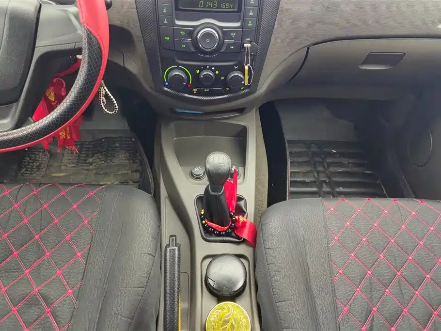 Wuling Hongguang 2020 1.2L S basic model National VI LSI купить на сайте DeffCars