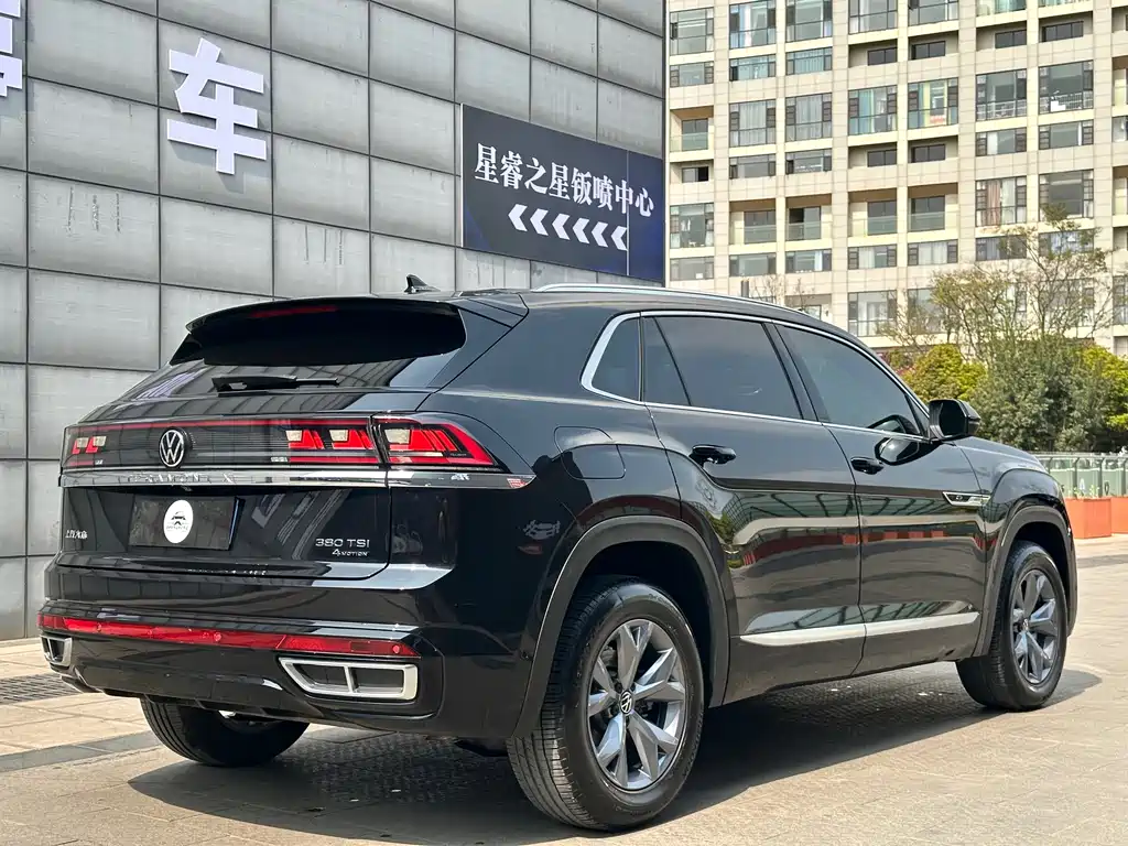 Touron 2024 Touron X 380TSI four-wheel drive luxury version купить на сайте DeffCars