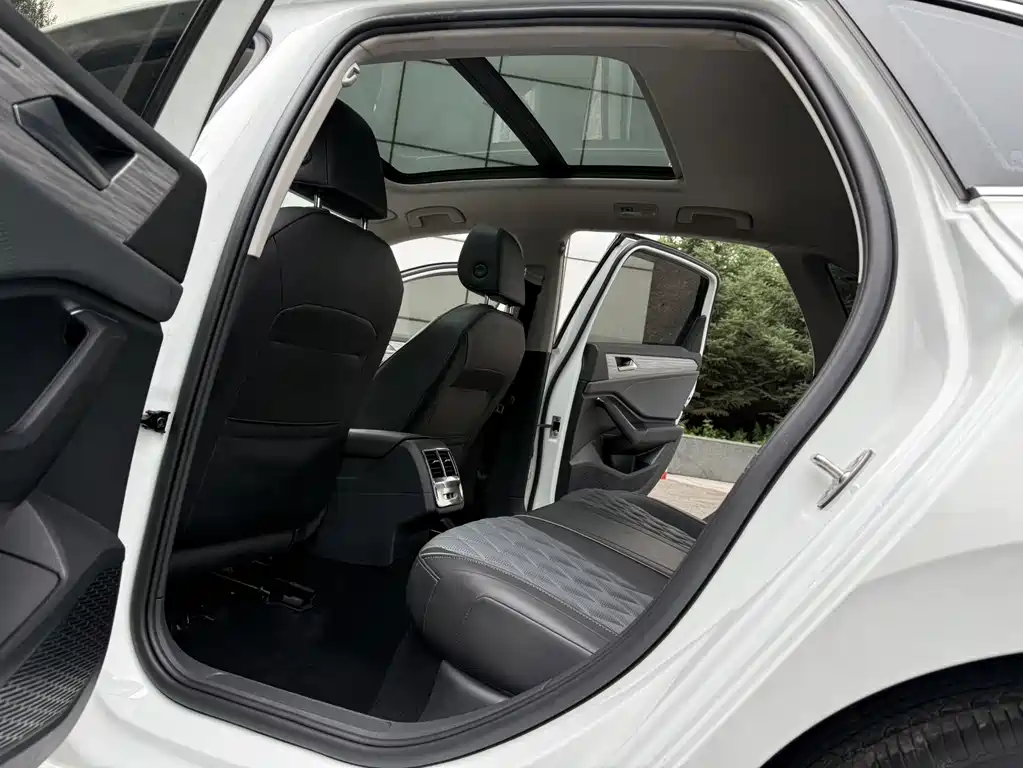 Sagitar 2023 280TSI DSG Super Edition купить на сайте DeffCars