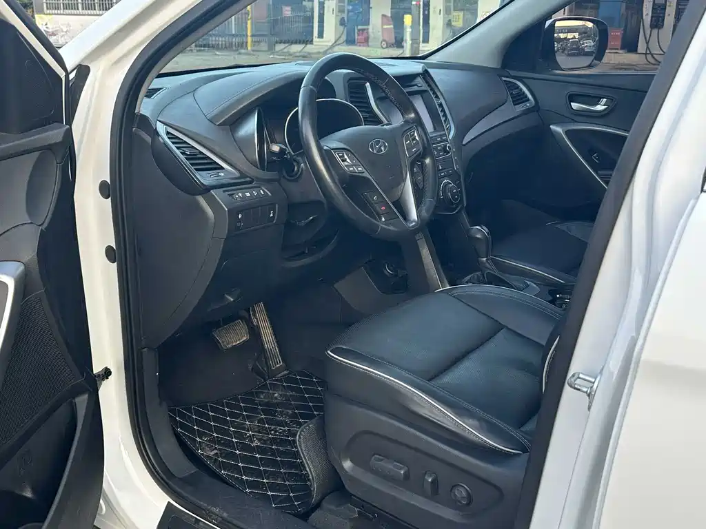 Shengda 2017 2.0T automatic four-wheel drive intelligent 7-seater купить на сайте DeffCars