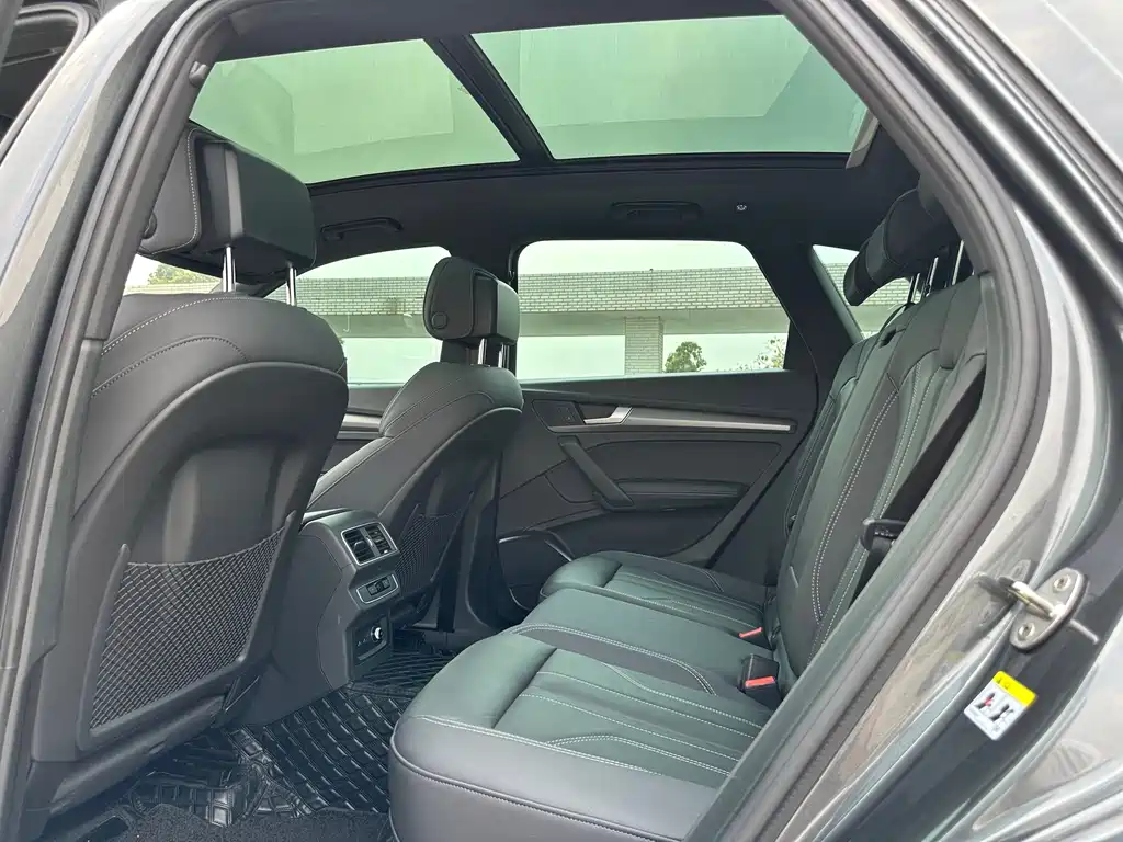 Audi Q5L 2023 40T luxury and dynamic model купить на сайте DeffCars