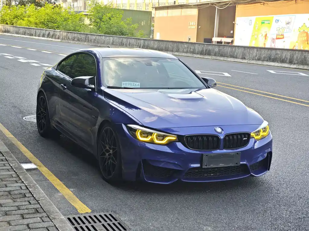 BMW M4 2018 M4 Coupe Fans Limited Edition купить на сайте DeffCars