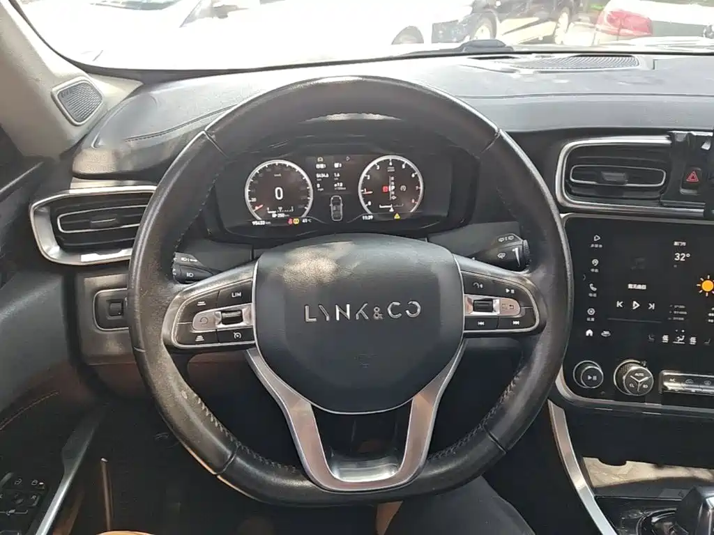 Link CO 01 2019 2.0T Two-Drive Pro Edition China VI купить на сайте DeffCars