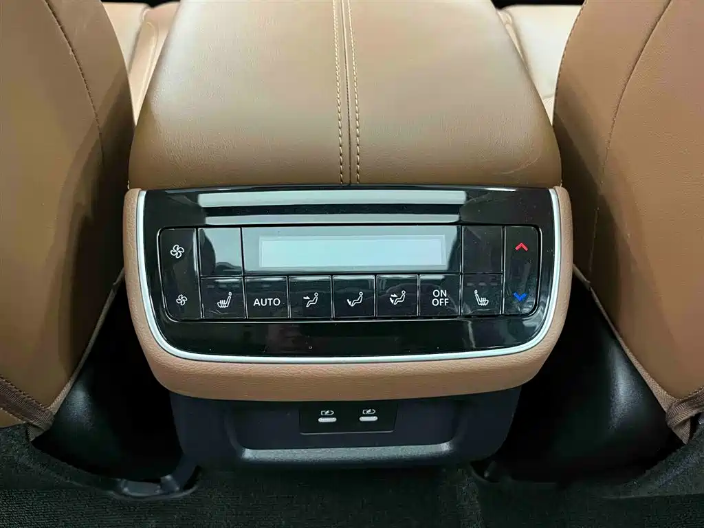 Tanlu 2024 380VC-TURBO four-wheel drive Zhizun Edition 6 seats купить на сайте DeffCars