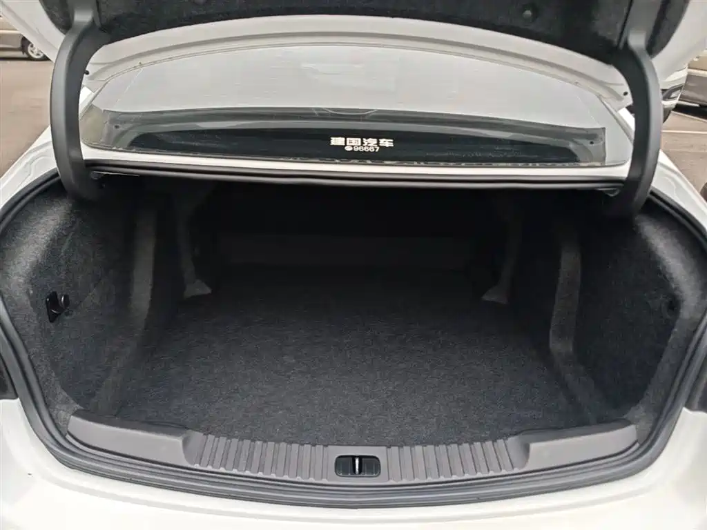 Weilan 2018 Sedan 15S Automatic Enterprising купить на сайте DeffCars