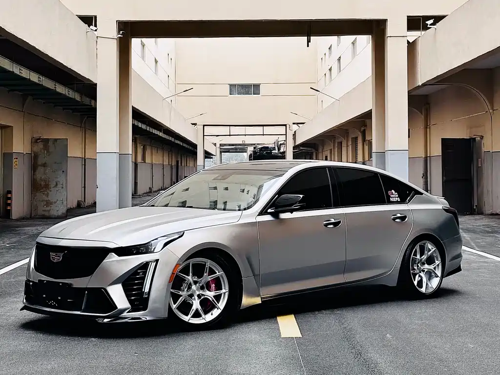 Cadillac CT5 2022 28T luxury model купить на сайте DeffCars