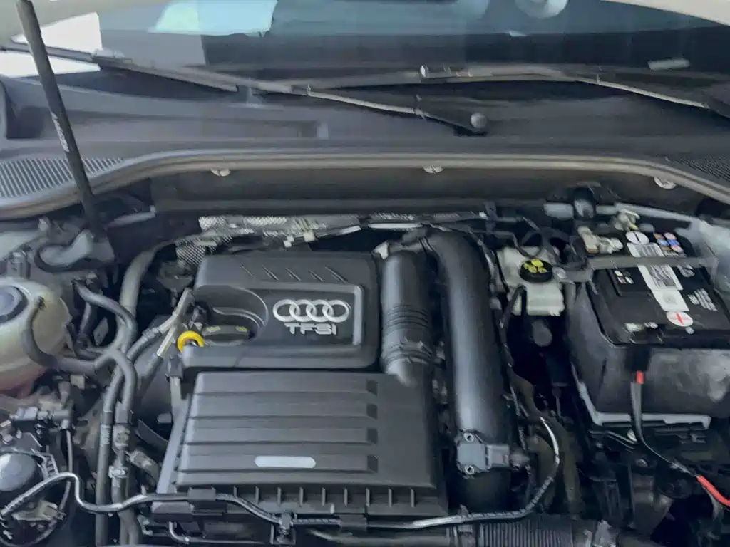 Audi Q2L 2022 35 TFSI fashionable and dynamic купить на сайте DeffCars