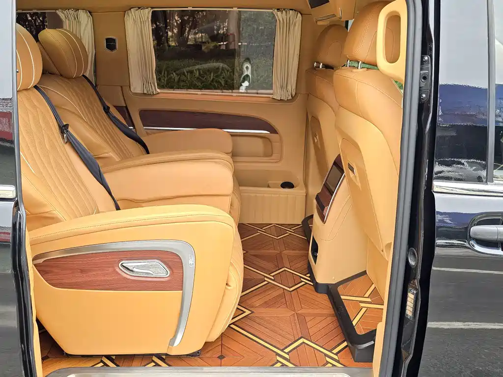 Vito 2020 2.0T Elite Edition 7 seats купить на сайте DeffCars