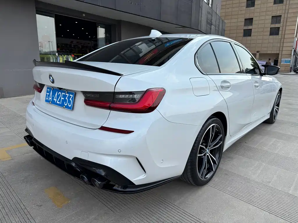 BMW 3 Series 2021 325i M Sports Night Package купить на сайте DeffCars