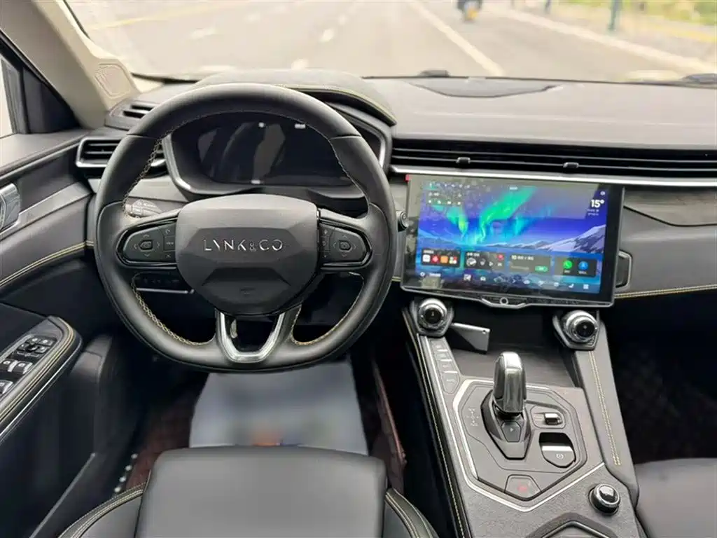 Lynk & Co 01 2023 2.0TD 2WD Asian Games Edition купить на сайте DeffCars