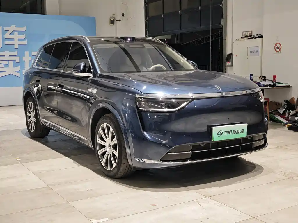 Wenjie M8 2025 extended range Max+ version 53.4kWh 5-seat version 192-line lidar) купить на сайте DeffCars