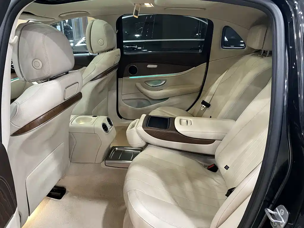 Mercedes-Benz E-Class 2017 E 320 L 4MATIC купить на сайте DeffCars