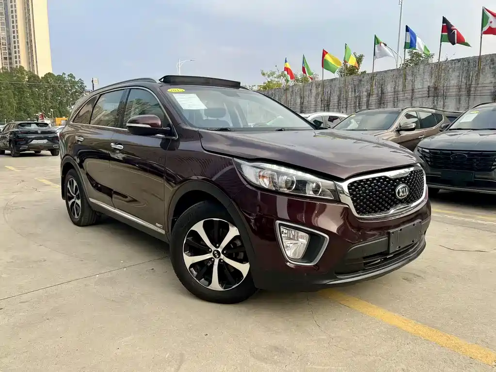 Sorento 2016 Sorento L 2.4L gasoline 2WD customized version 5 seats National IV купить на сайте DeffCars