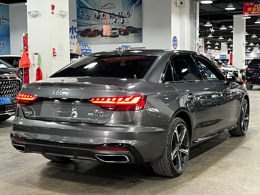 Audi A4L 2025 model 2 million Yuexiang version 40 TFSI luxury and dynamic model купить на сайте DeffCars