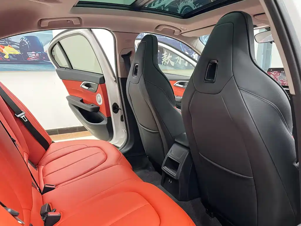 BMW 1 Series 2021 125i M Sports Night Edition купить на сайте DeffCars
