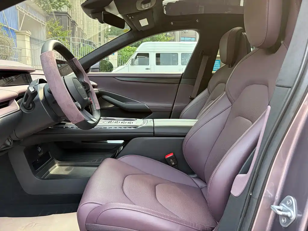 Xiaomi SU7 2024 four-wheel drive, ultra-long battery life, high-end smart driving Max version купить на сайте DeffCars