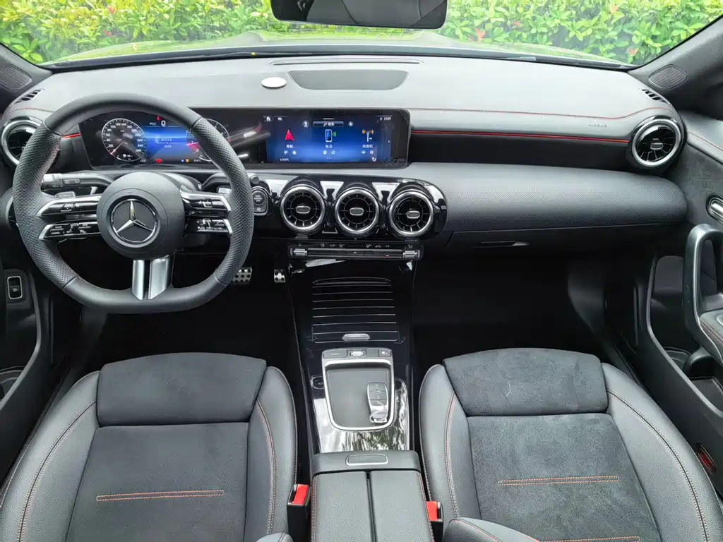 Mercedes-Benz CLA (imported) 2026 CLA 200 sports car купить на сайте DeffCars