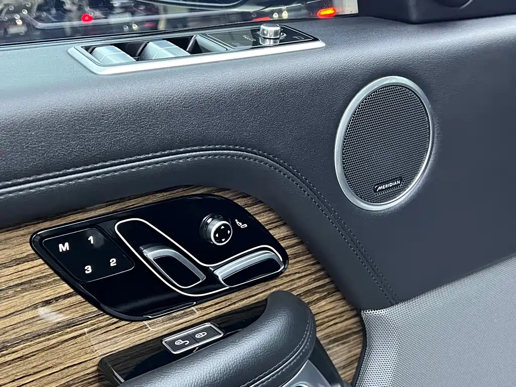 Range Rover 2019 3.0 SC V6 Grand Edition купить на сайте DeffCars